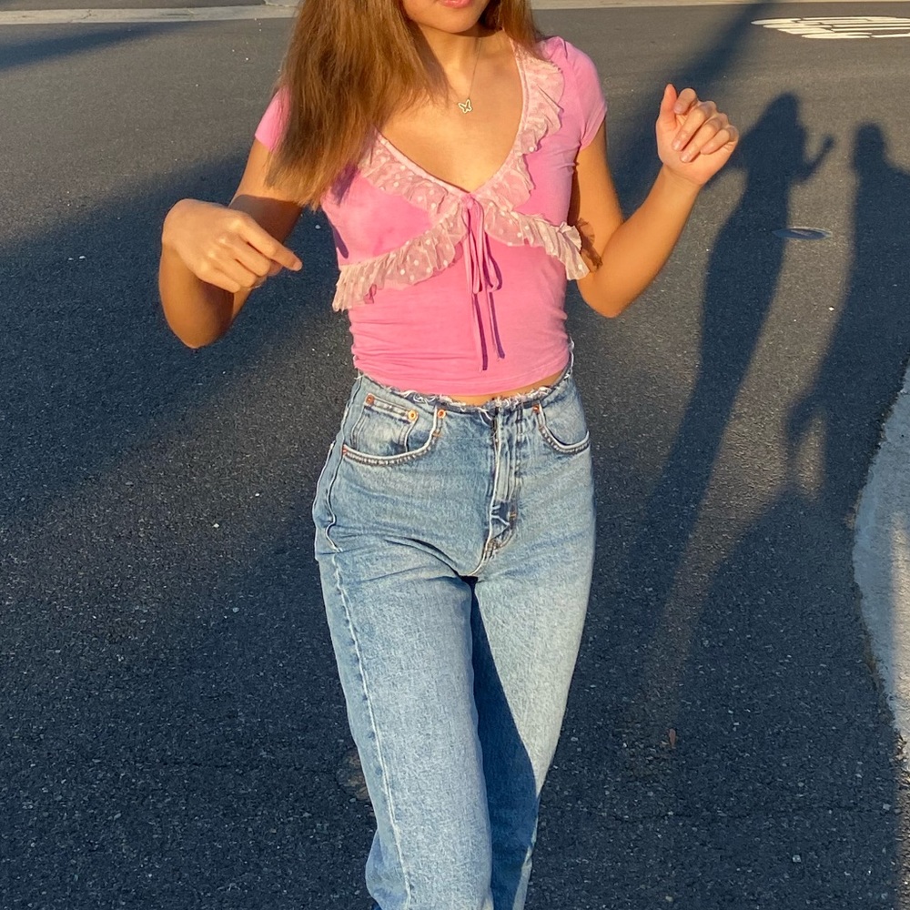 PINK RUFFLE BLOUSE - Picture 2 of 4